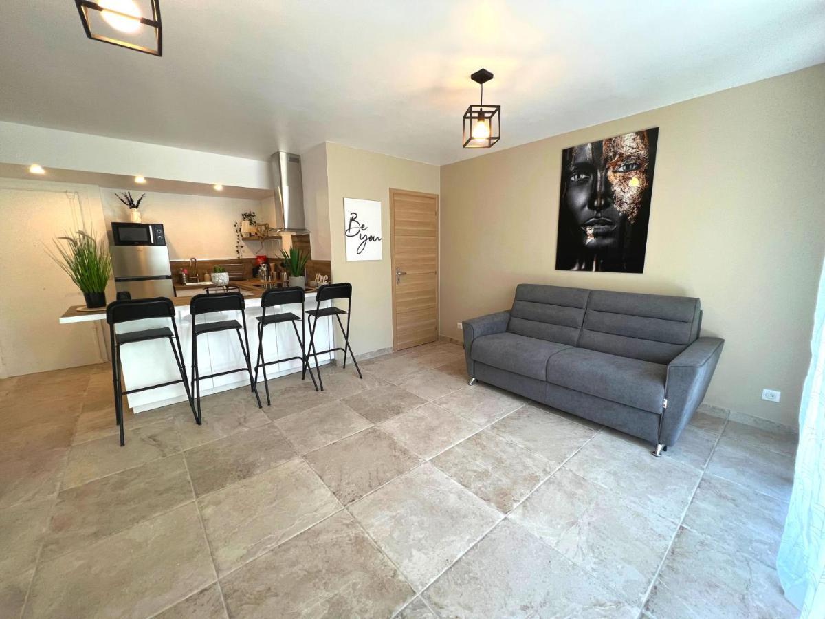 Cosy Madrid, Appartement Proche De La Mer Cannes Luaran gambar