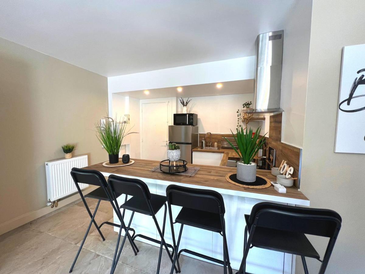 Cosy Madrid, Appartement Proche De La Mer Cannes Luaran gambar